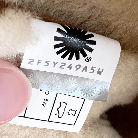 New UGG Wool Lined Daney Quincy Boots Shearling Suede Leather Winter Booties - 7 - Picture 9 of 15